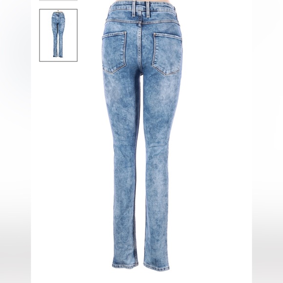 NWOT stylish Designer Sandro Jeans in Size 6 - Picture 2 of 4